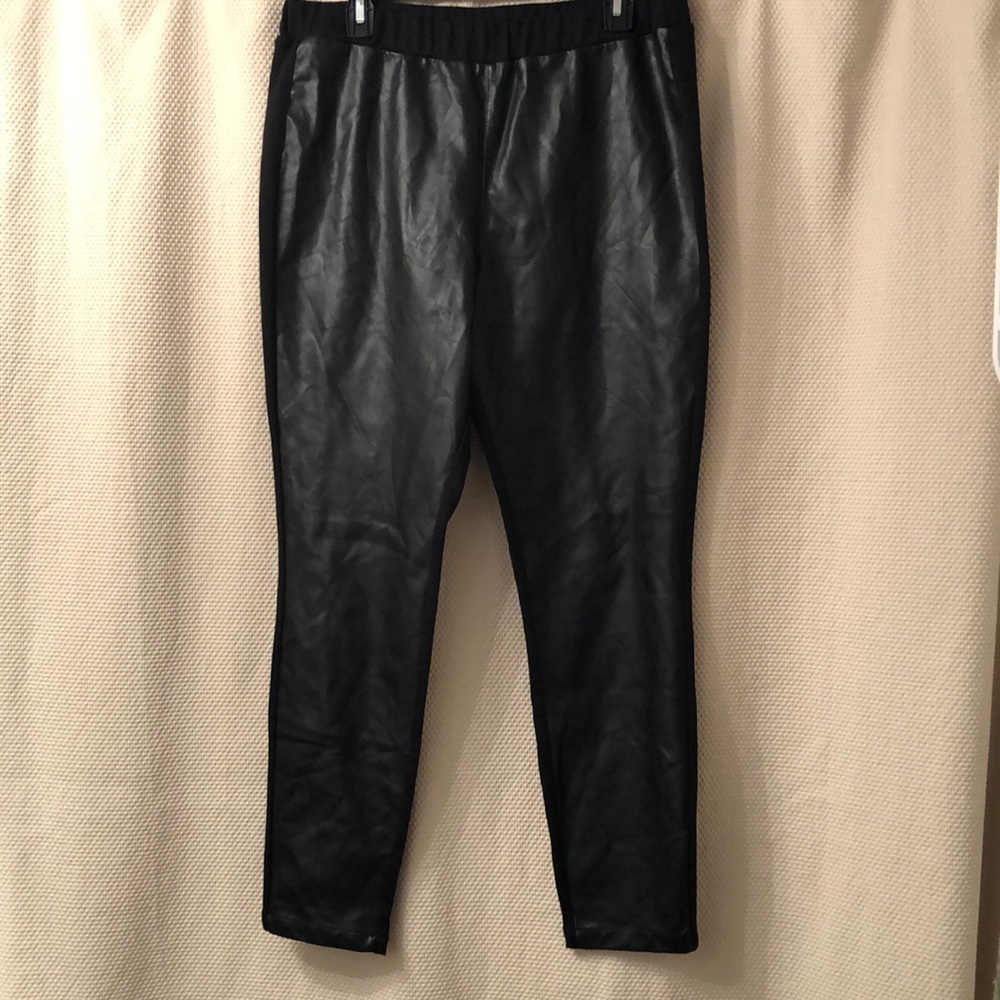 Faux leather leggings